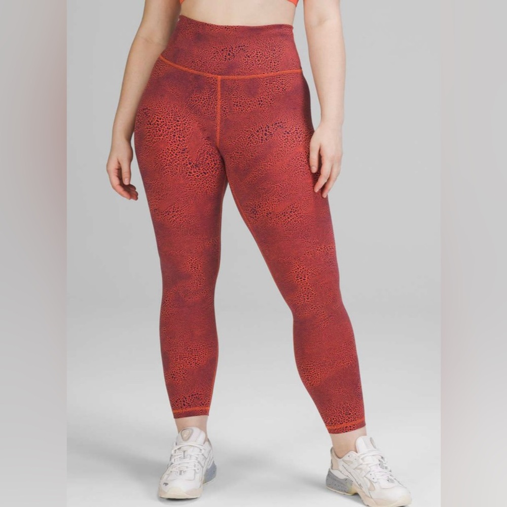NWT Lululemon Wunder Train HR 25” Tights Size 4 Crackle Glazed Vintage Orange